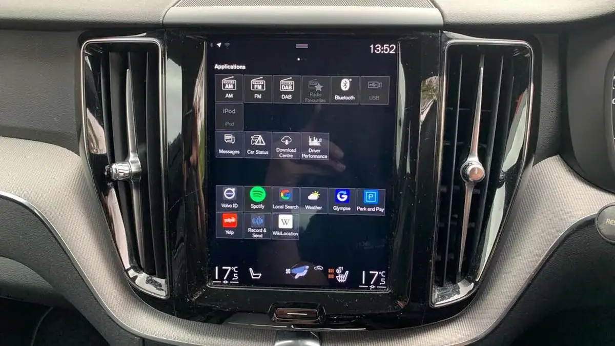 2018-volvo-xc60-20td-d4-r-design-4x4-geartronic-big-11