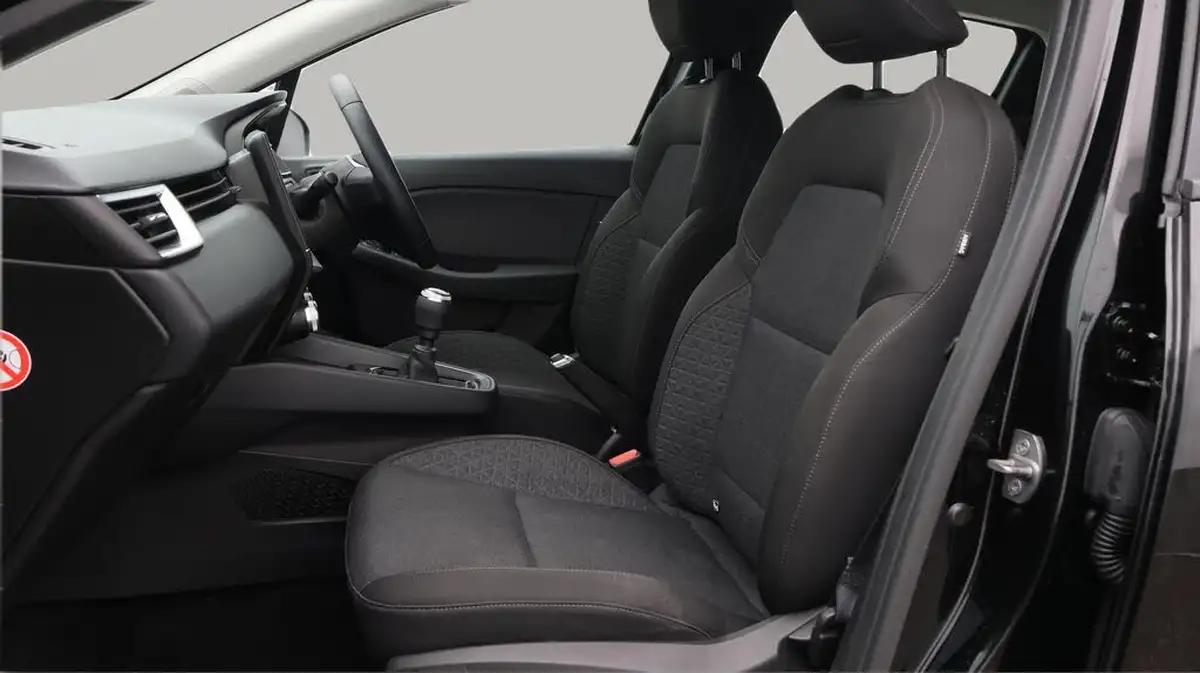 2023-renault-clio-10-tce-evolution-big-14
