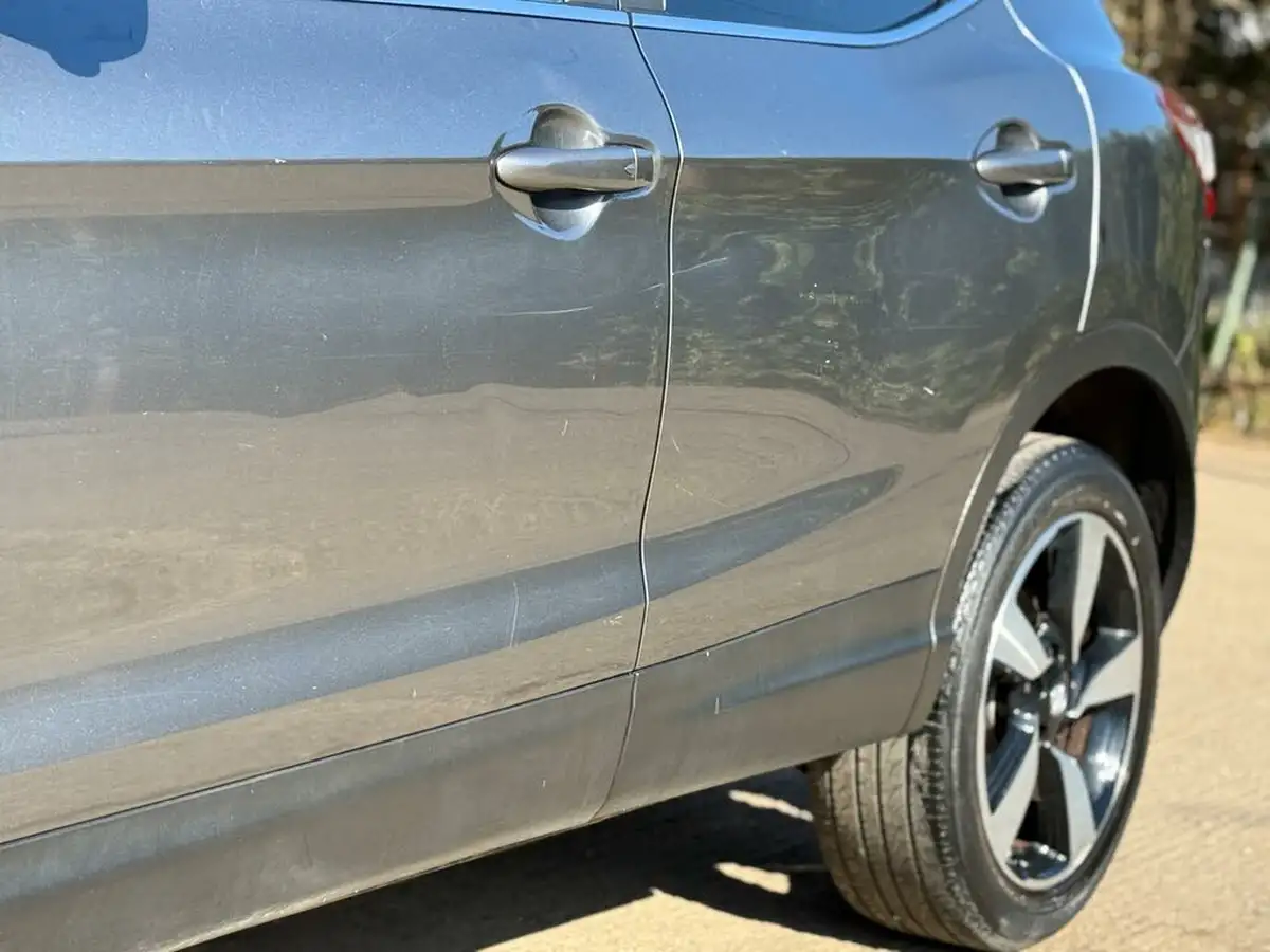 2015-nissan-qashqai-15dci-n-tec-big-23