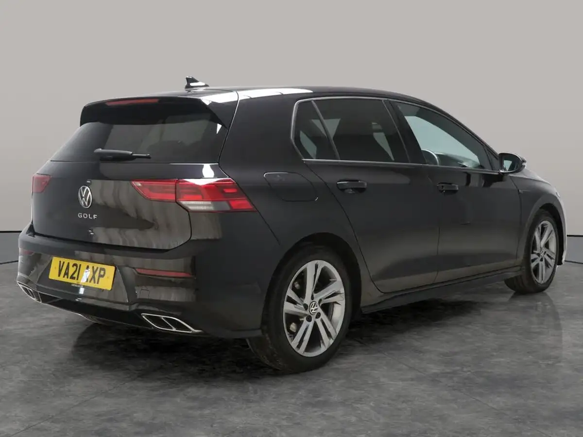 2021-volkswagen-golf-15-tsi-r-line-130ps-hatchback-big-10