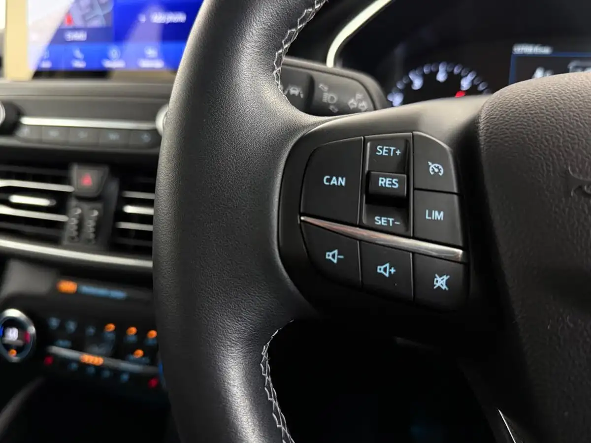 2020-ford-focus-15t-titanium-x-hatchback-big-26