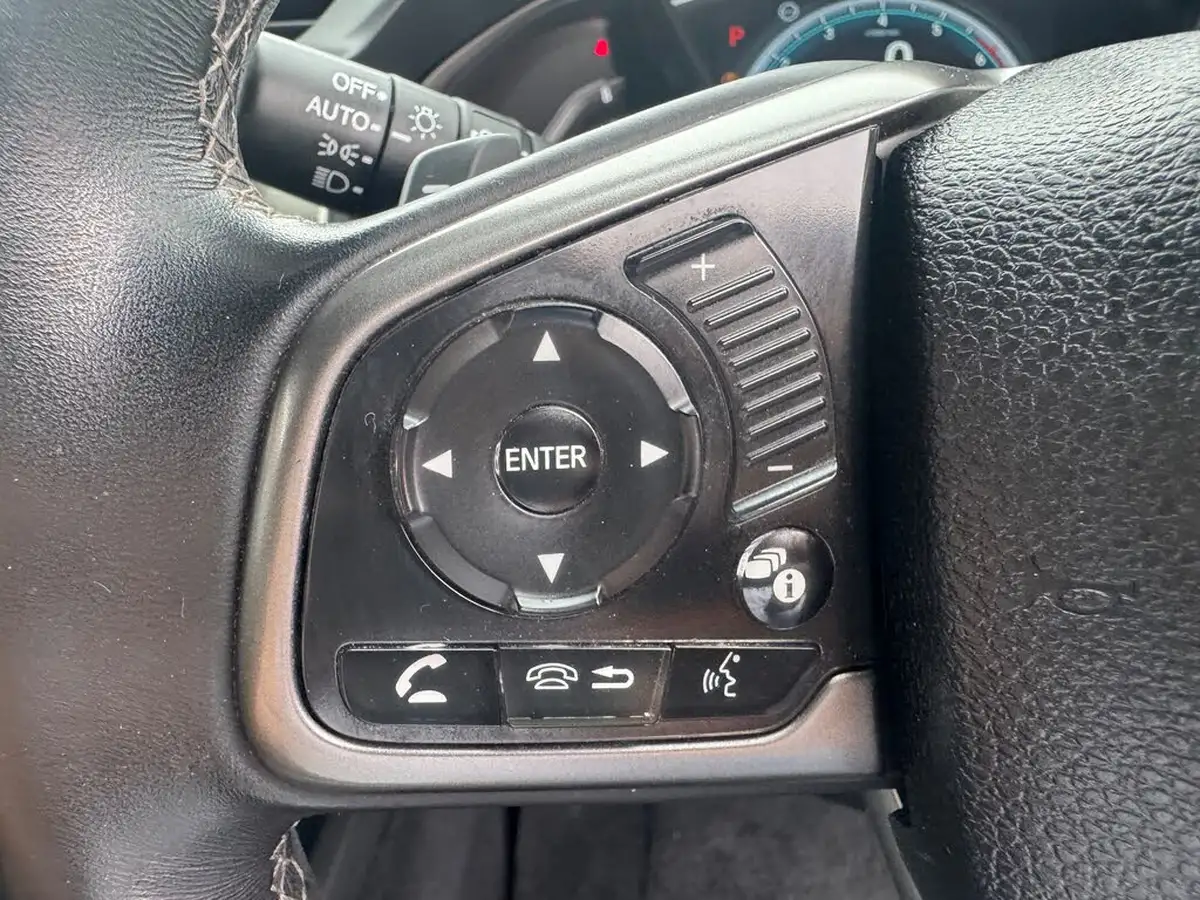 2018-honda-civic-10-vtec-turbo-sr-129ps-hatchback-5d-cvt-big-20