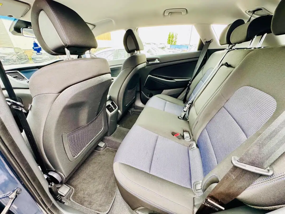 2017-hyundai-tucson-17crdi-blue-drive-se-nav-141ps-dct-big-38