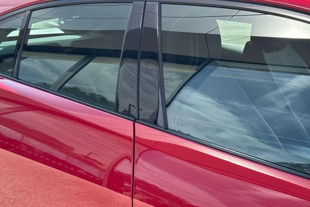 2019-jaguar-i-pace-ev400-se-big-15