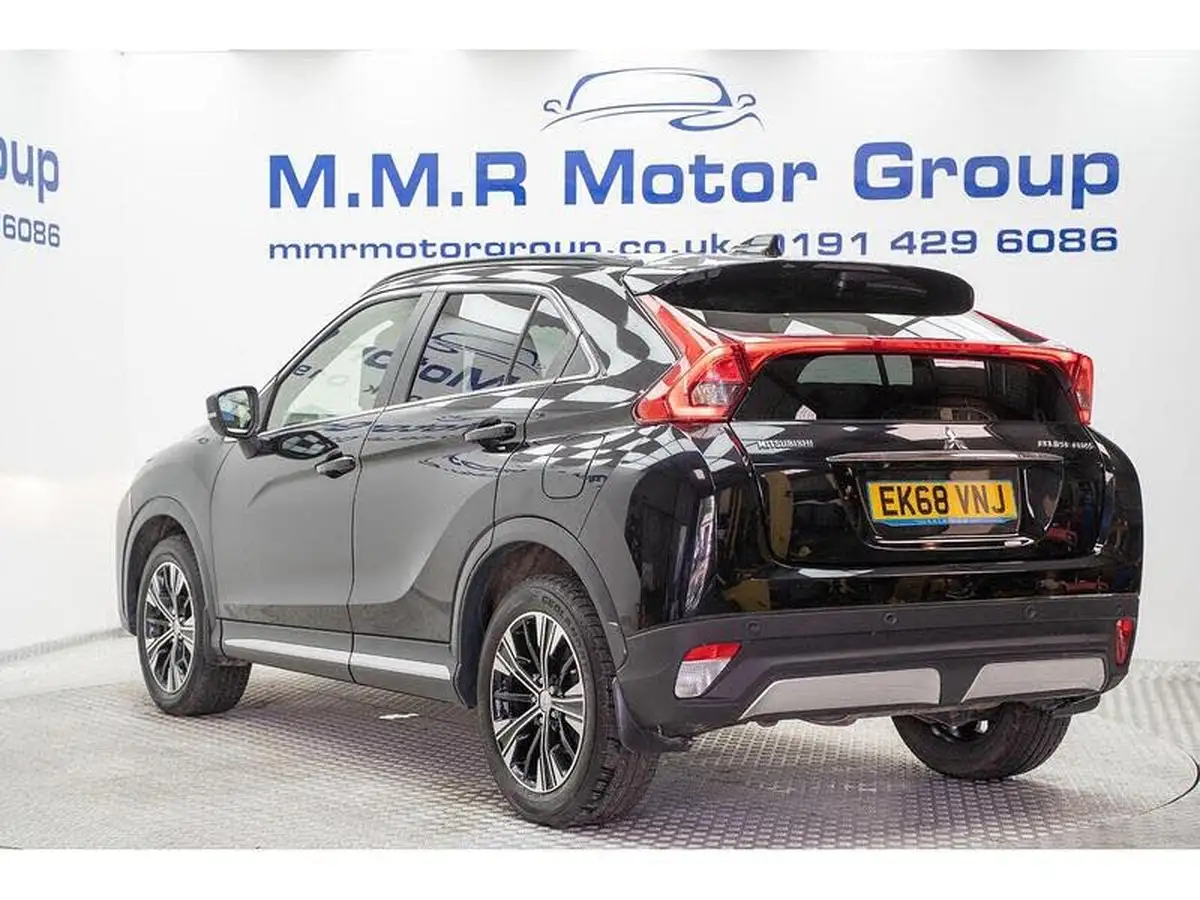 2018-mitsubishi-eclipse-cross-15-3-4wd-auto-big-15