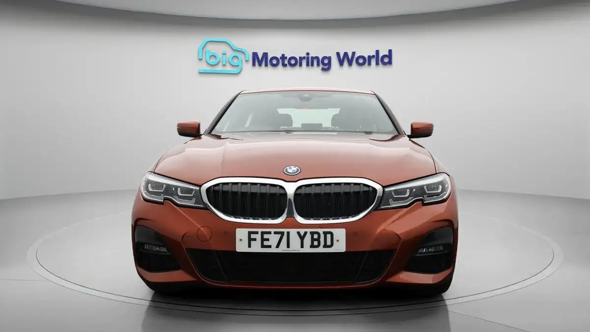 2021-bmw-3-series-20-330e-m-sport-tech-packpro-pack-saloon-4d-big-2