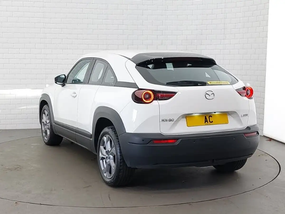 2022-mazda-mx-30-e-se-l-lux-big-1