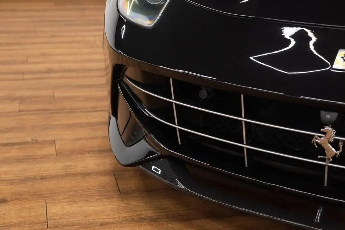 2015-ferrari-f12berlinetta-62-big-9