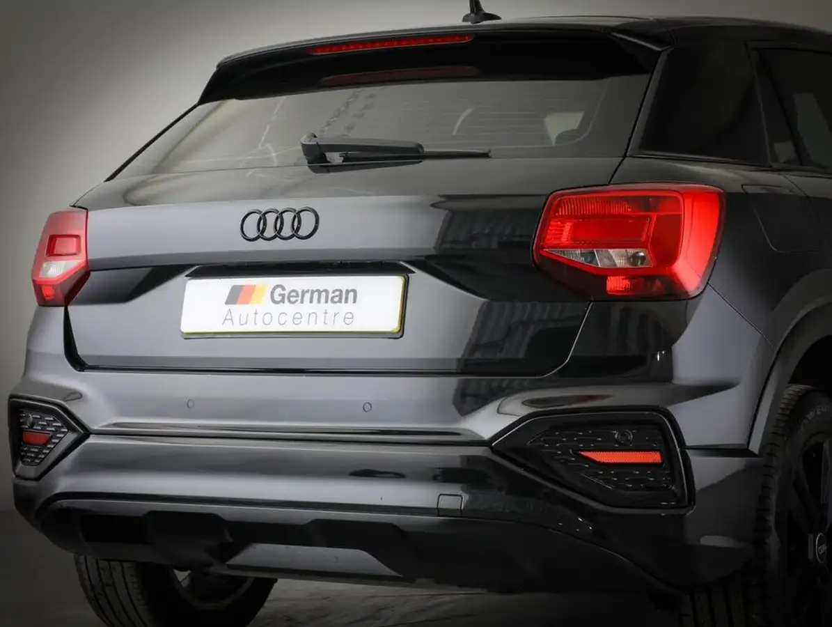2022-audi-q2-10-30-tfsi-sport-big-5