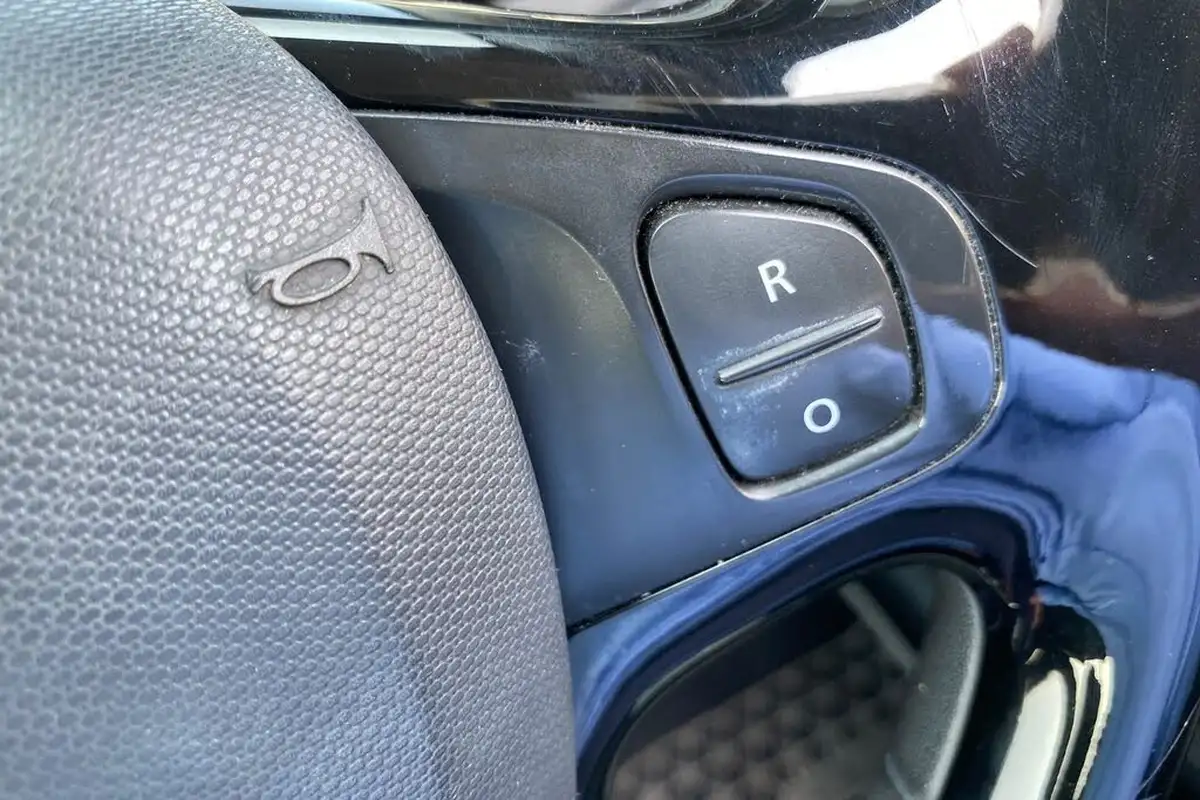 2015-renault-clio-12-dynamique-nav-big-22