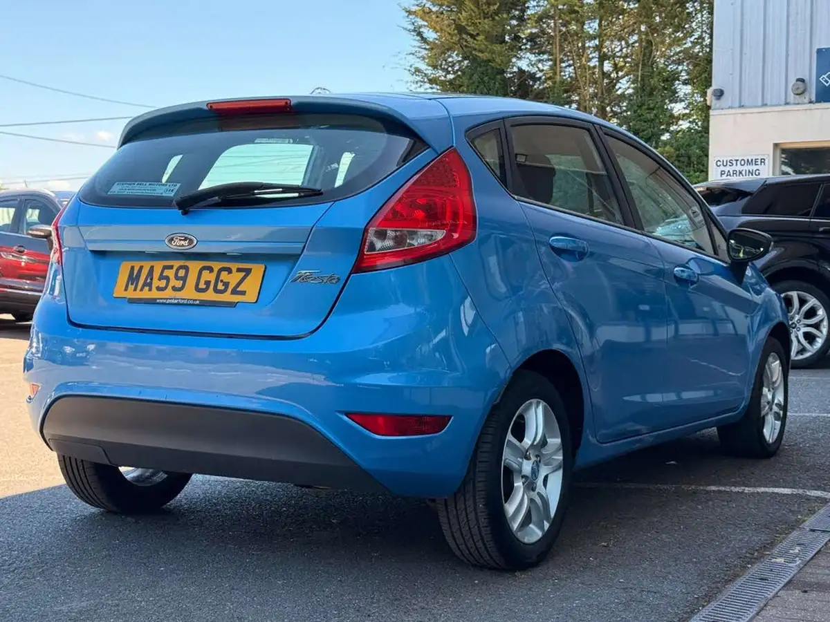 2009-ford-fiesta-125-style-82ps-5d-big-5