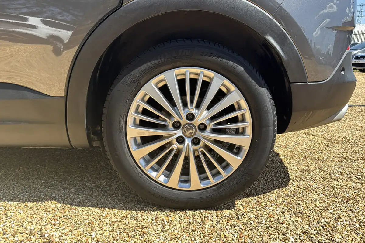 2020-vauxhall-grandland-x-12-business-edition-nav-big-33