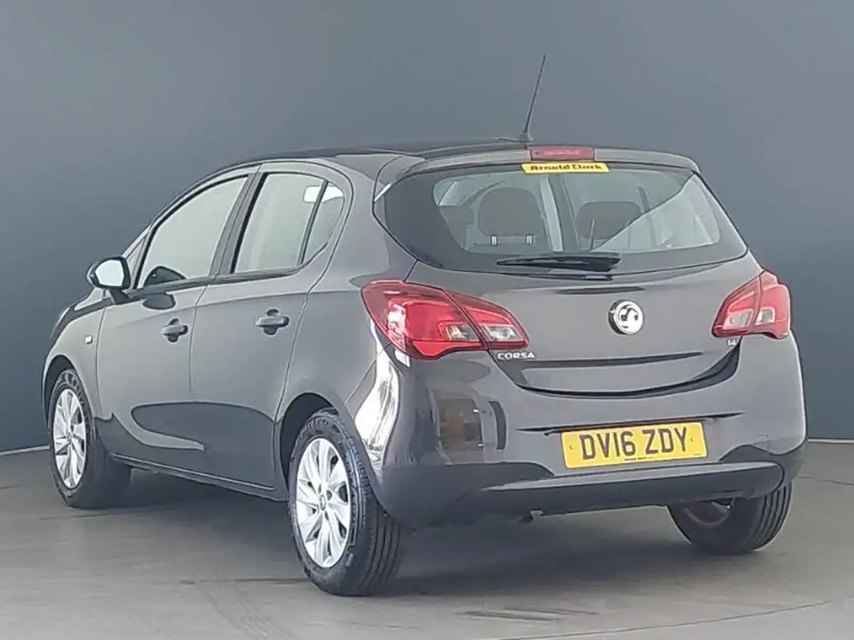 2016-vauxhall-corsa-14i-design-75ps-ecoflex-5d-big-1