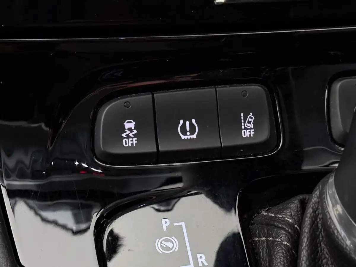 2020-vauxhall-grandland-x-12-se-premium-auto-big-40