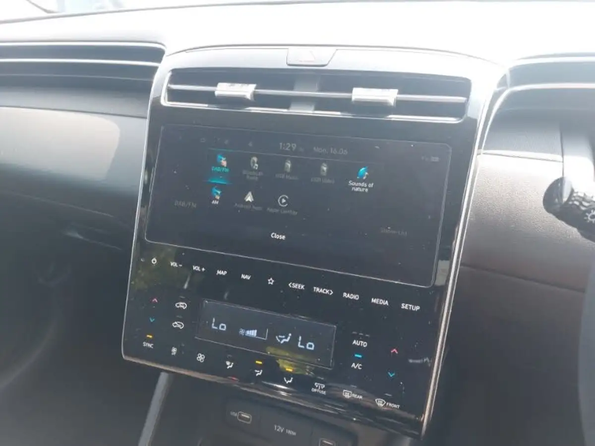 2022-hyundai-tucson-16-t-gdi-se-connect-150ps-big-17