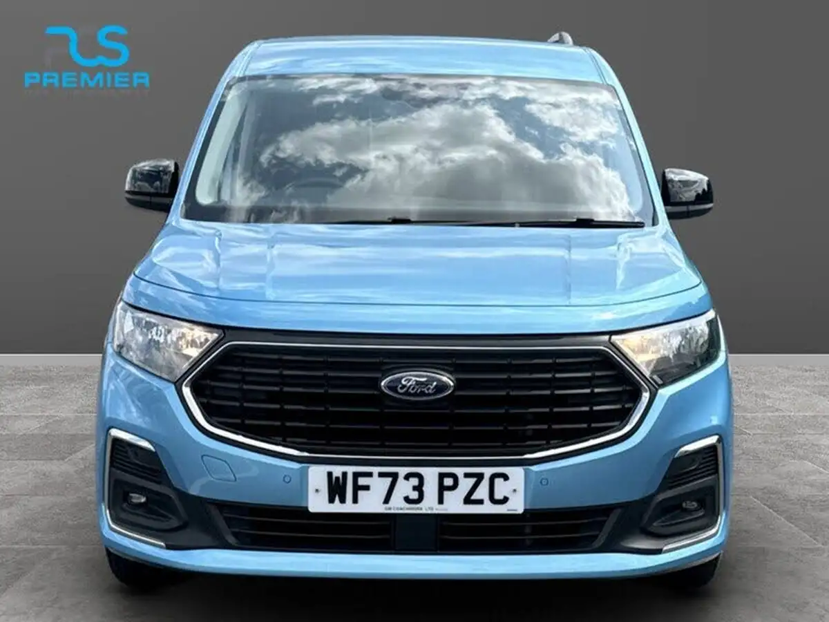 2023-ford-tourneo-connect-20-titanium-big-3
