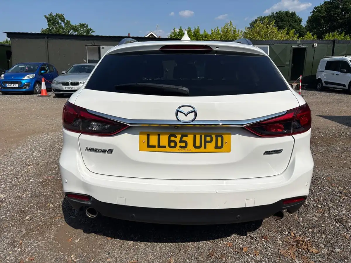 2016-mazda-mazda6-22td-sport-nav-150ps-skyactiv-d-tourer-5d-big-6