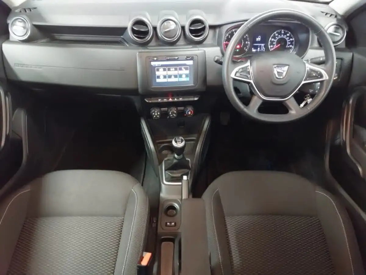 2021-dacia-duster-10-tce-comfort-100bhp-bi-fuel-station-wagon-5d-big-2