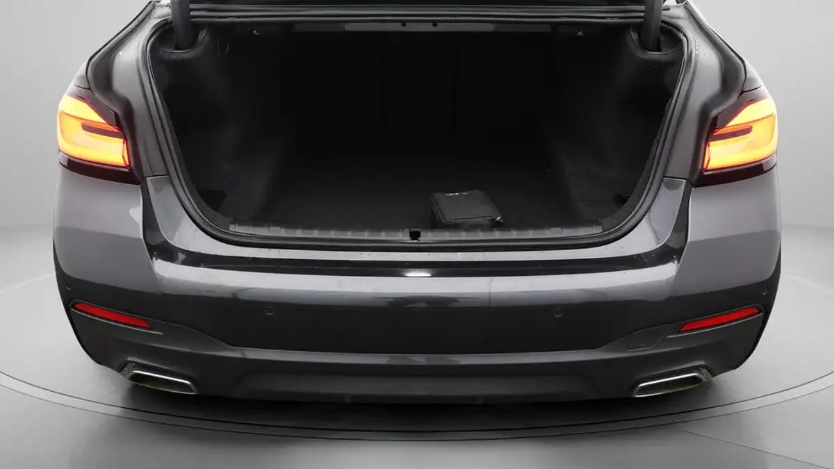 2020-bmw-5-series-20td-520d-m-sport-187bhp-mht-saloon-4d-big-17