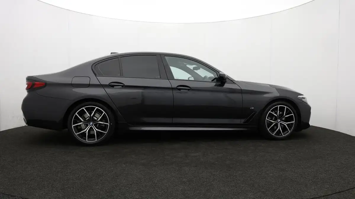2020-bmw-5-series-20td-520d-m-sport-187bhp-mht-saloon-4d-big-41