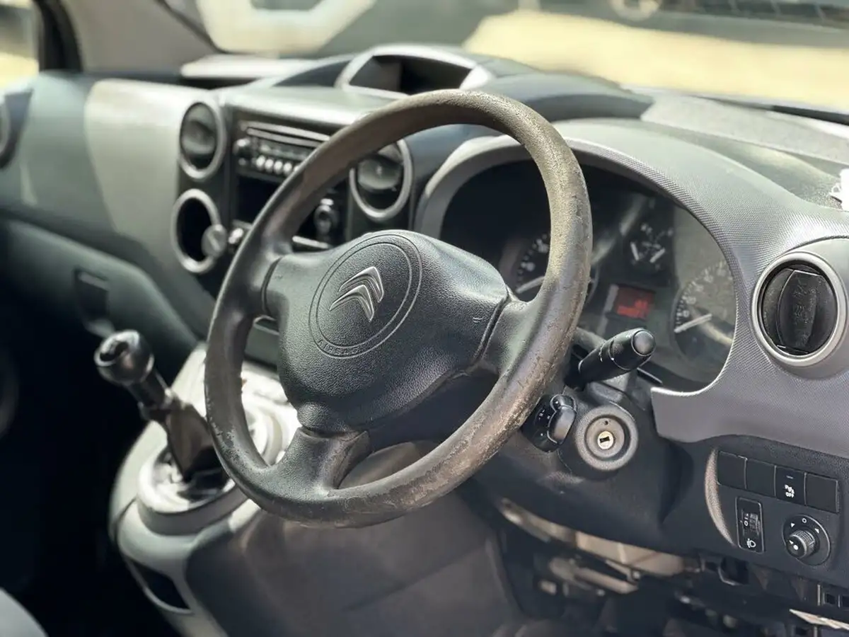 2014-citroen-berlingo-16td-l1625-enterprise-special-edition-panel-big-29