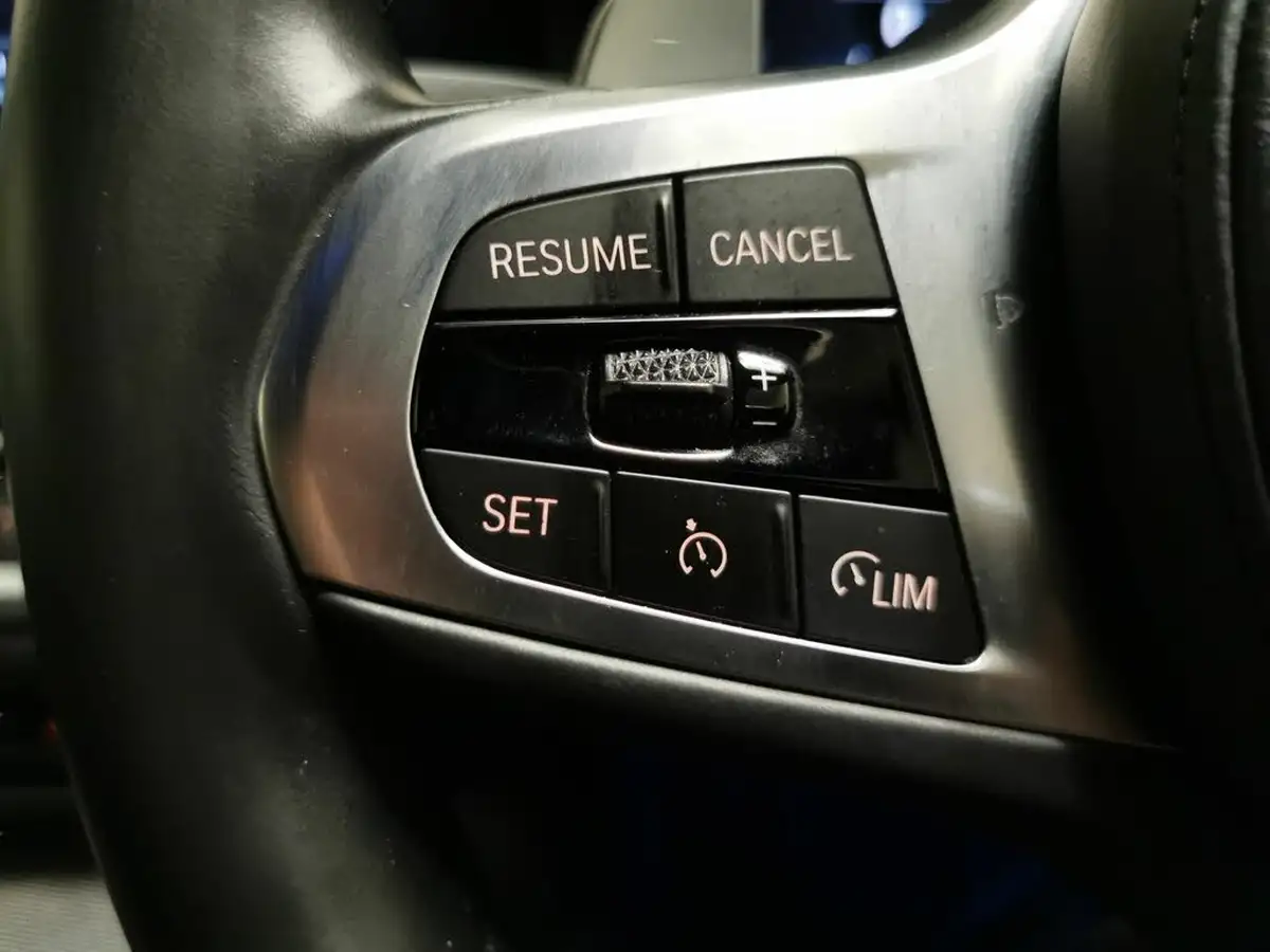 2020-bmw-3-series-big-22
