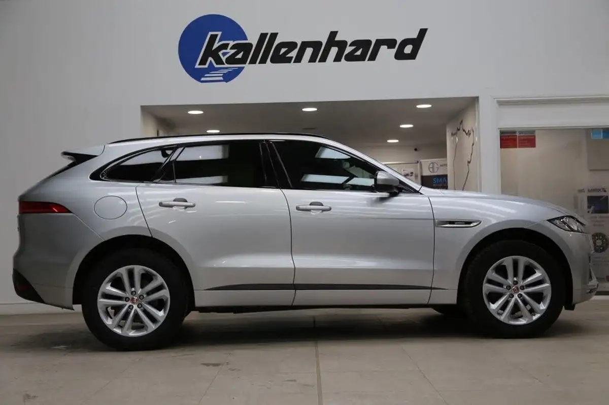 2018-jaguar-f-pace-20-i4d-r-sport-180ps-auto-big-12