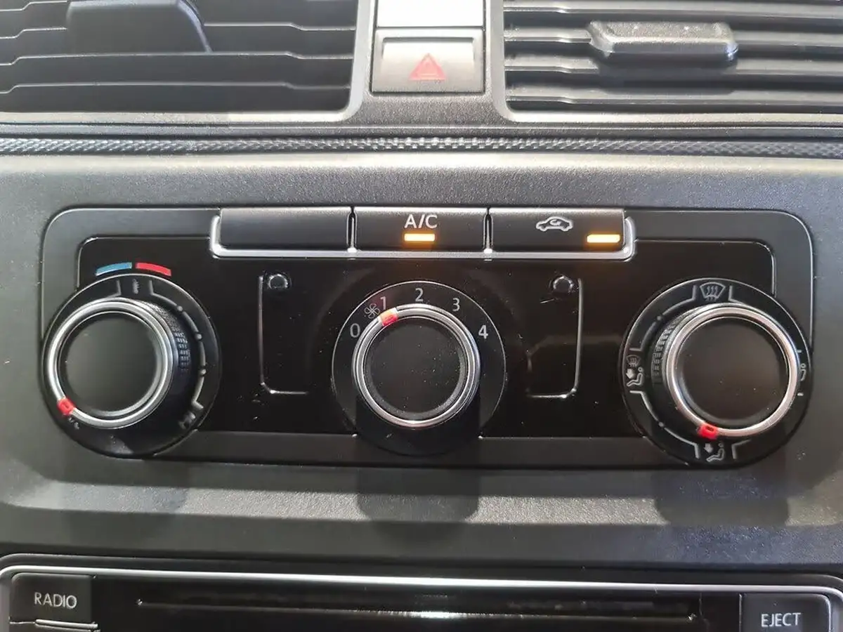 2018-volkswagen-caddy-14-tsi-c20-highline-bmt-dsg-big-8