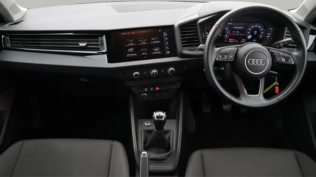 2021-audi-a1-10-30-tfsi-technik-110ps-big-13