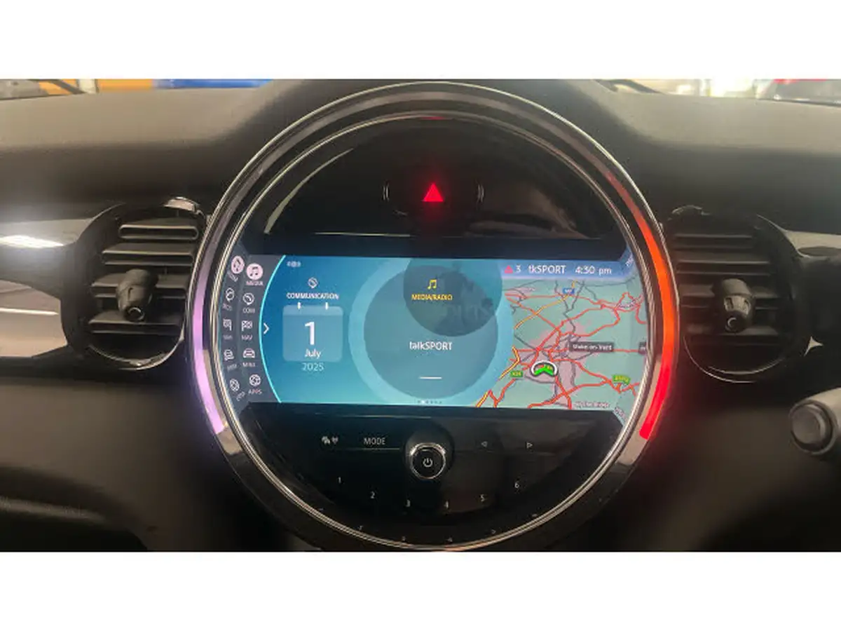 2021-mini-cooper-15-cooper-classic-hatchback-5d-big-11