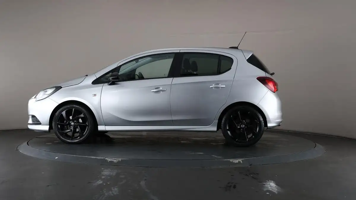 2019-vauxhall-corsa-14i-sri-vx-line-nav-black-90ps-5d-big-32
