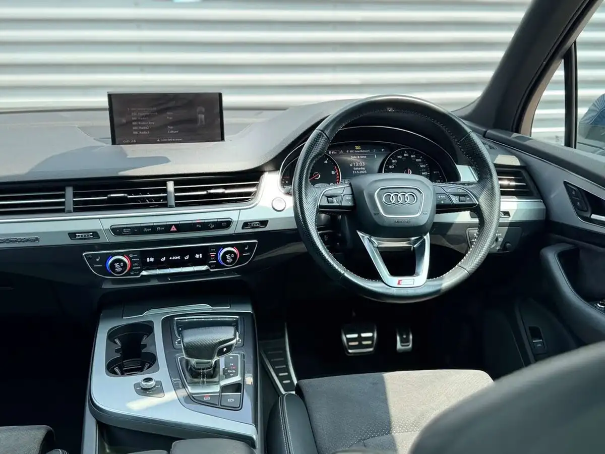 2019-audi-q7-30tdi-quattro-s-line-218ps-big-3