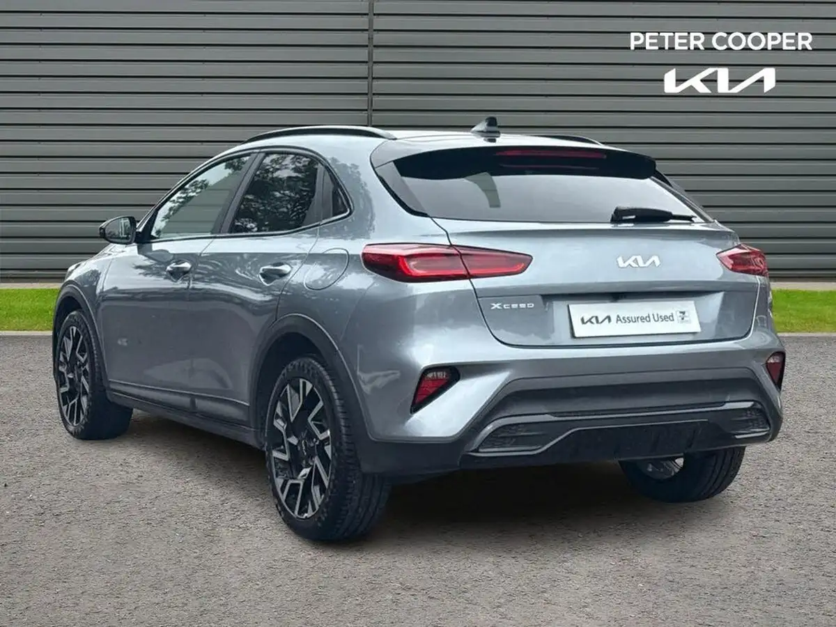 2022-kia-xceed-15-t-gdi-3-big-2