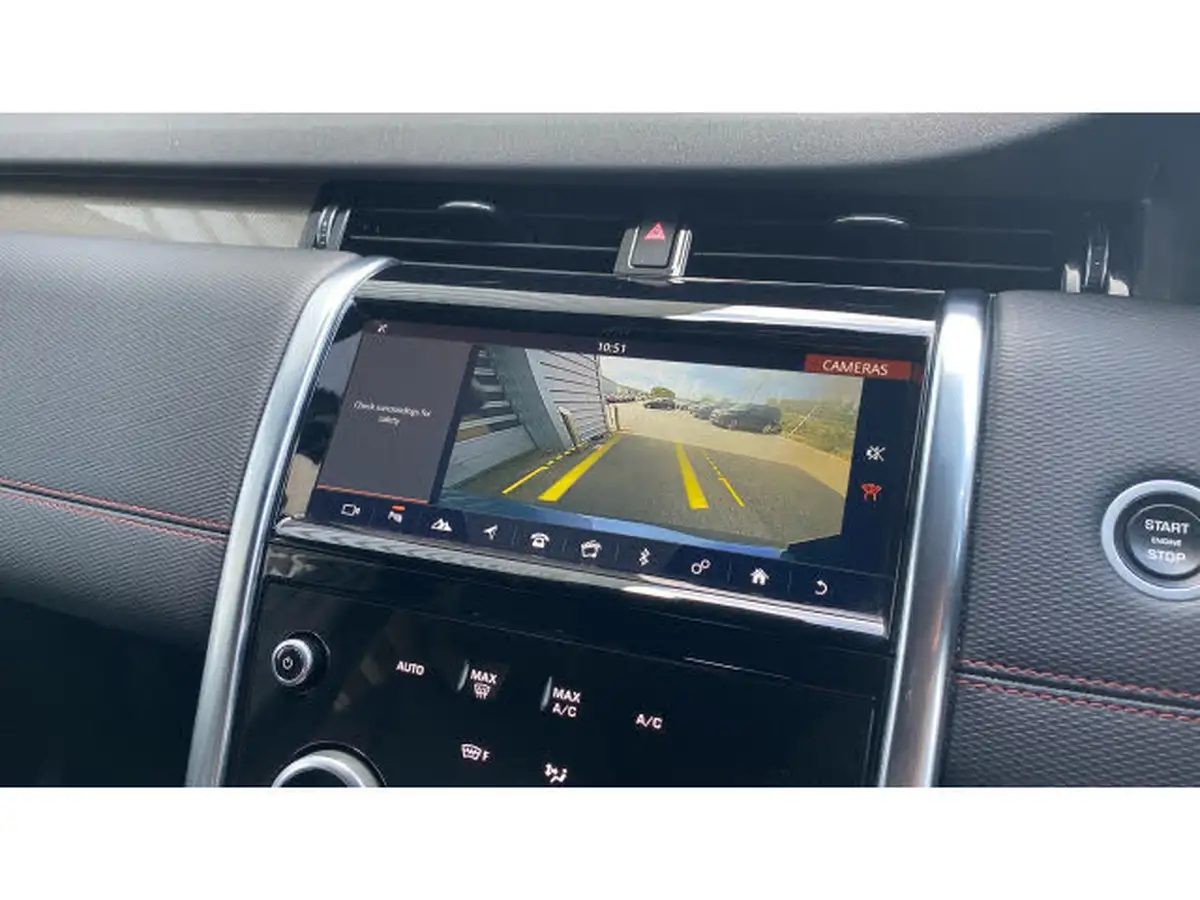 2021-land-rover-discovery-sport-15-p300e-r-dynamic-se-big-11