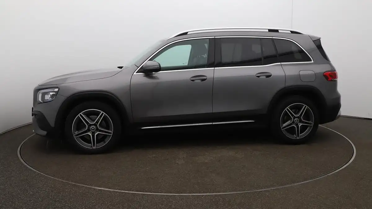 2021-mercedes-benz-glb-class-13-glb200-amg-line-8g-tronic-big-66