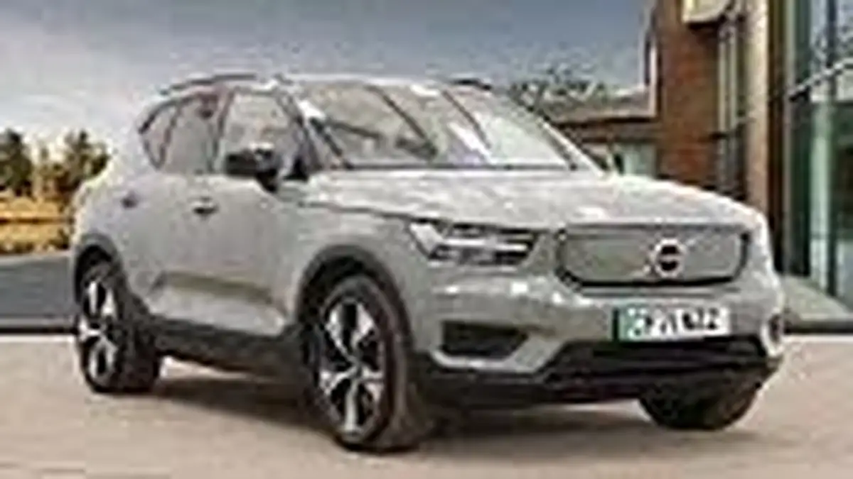 2022-volvo-xc40-e-twin-recharge-big-1