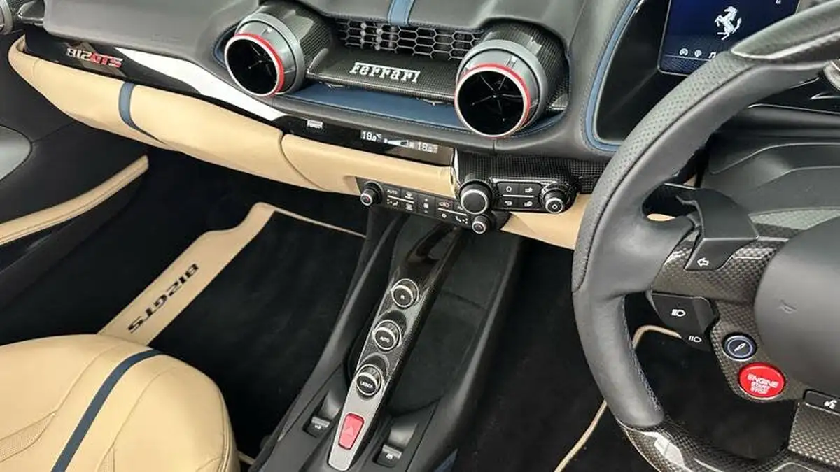 2022-ferrari-812-gts-big-28