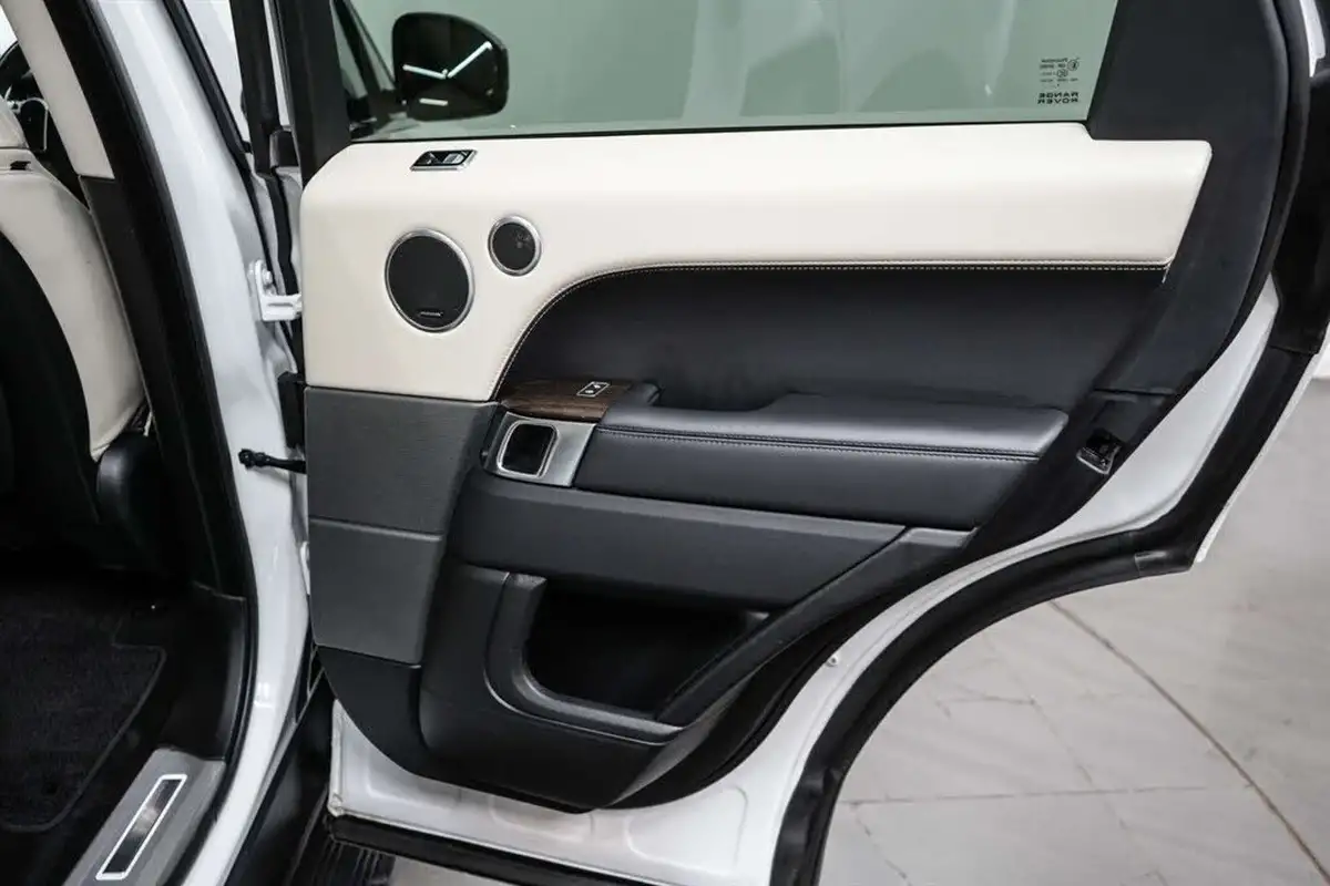 2018-land-rover-range-rover-sport-30-sd-v6-hse-dynamic-sdv6-big-19