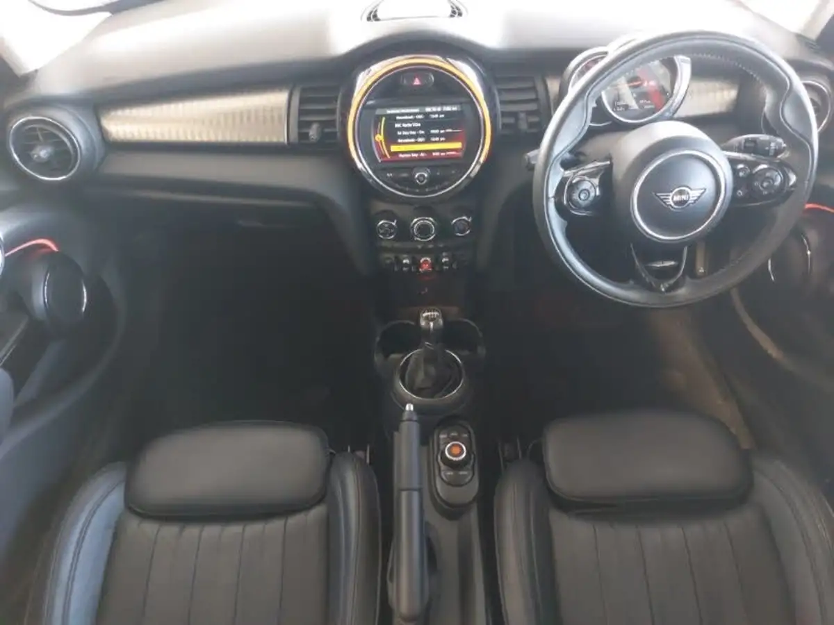 2019-mini-cooper-15-cooper-exclusive-134bhp-hatchback-5d-big-2