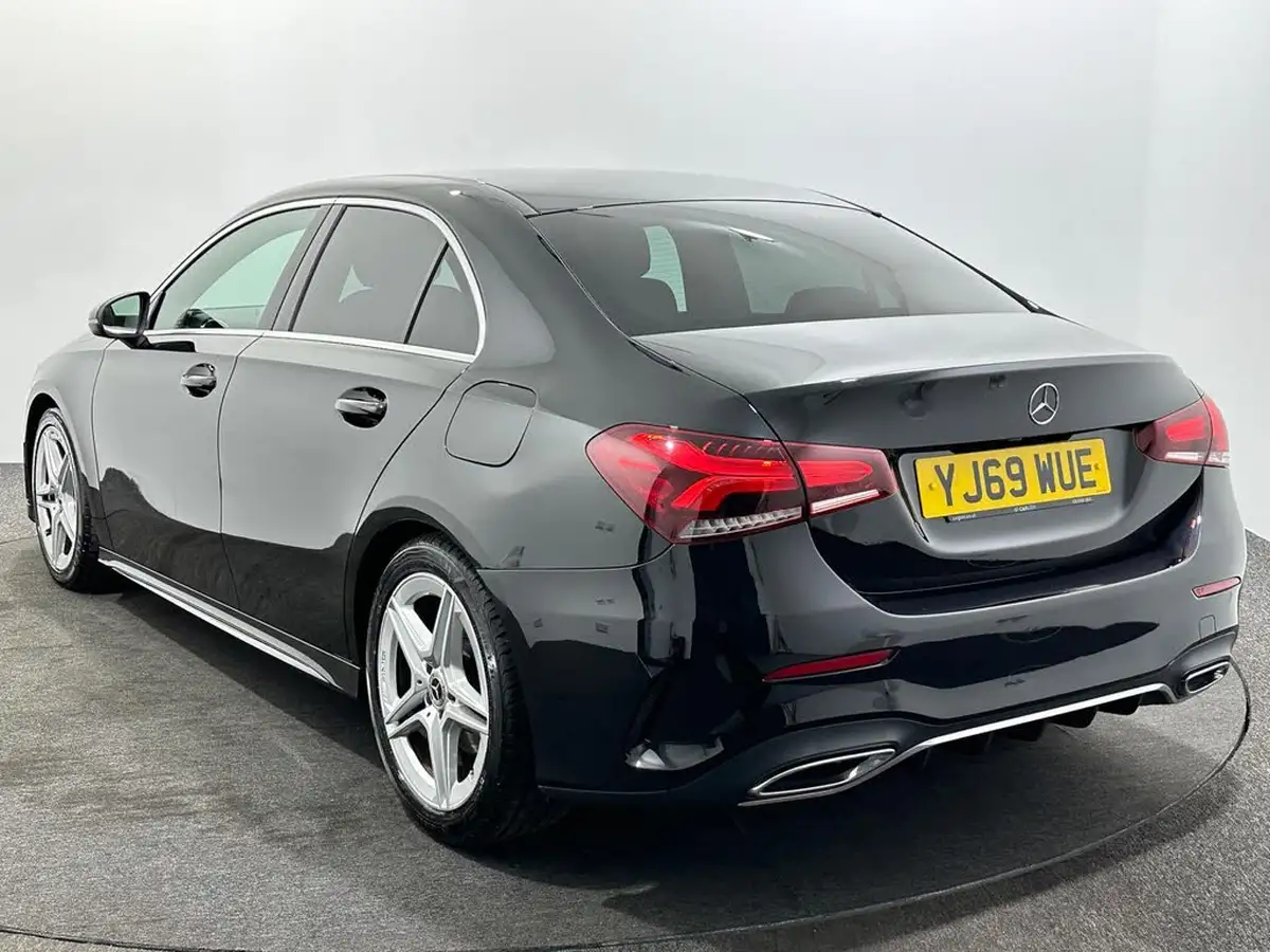 2019-mercedes-benz-a-class-13-a200-amg-line-saloon-4d-big-5