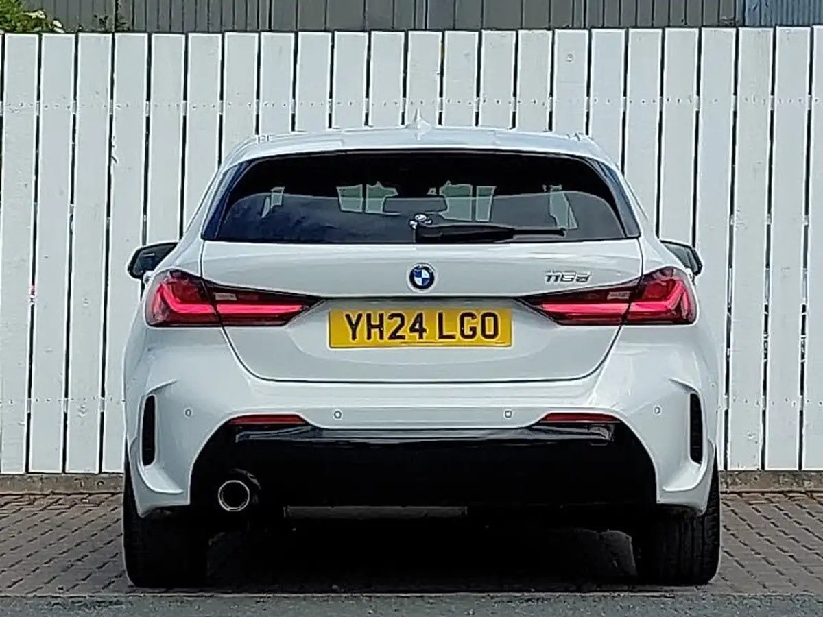 2024-bmw-1-series-15td-116d-m-sport-dct-big-14