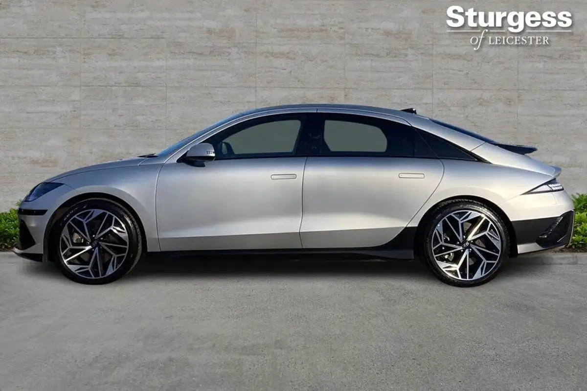 2024-hyundai-ioniq-6-e-premium-228ps-single-rwd-big-3