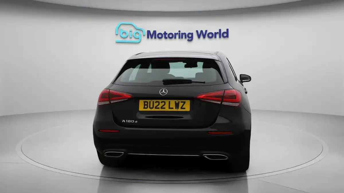 2022-mercedes-benz-a-class-20d-a180d-sport-hatchback-5d-8g-dct-big-6