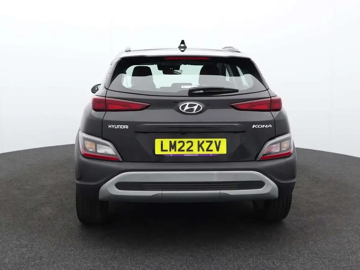 2022-hyundai-kona-10-t-gdi-se-connect-big-3