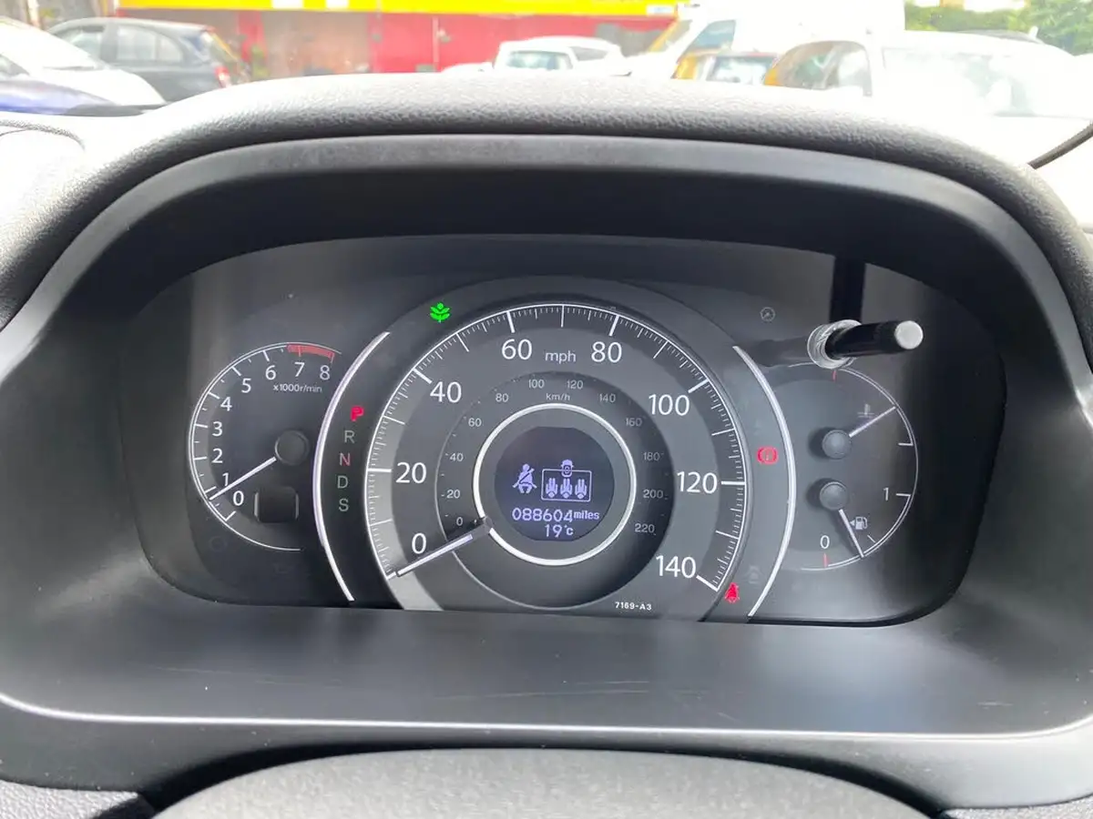2012-honda-cr-v-20-sr-auto-big-19