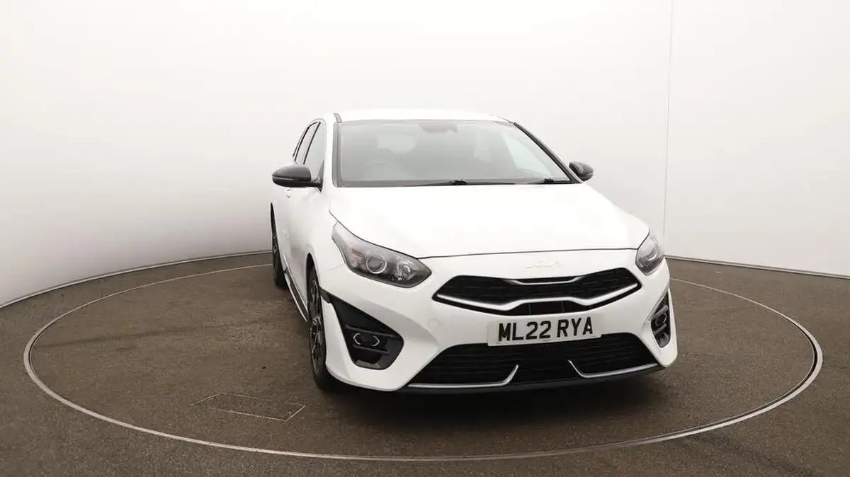 2022-kia-pro-ceed-15-t-gdi-gt-line-big-40