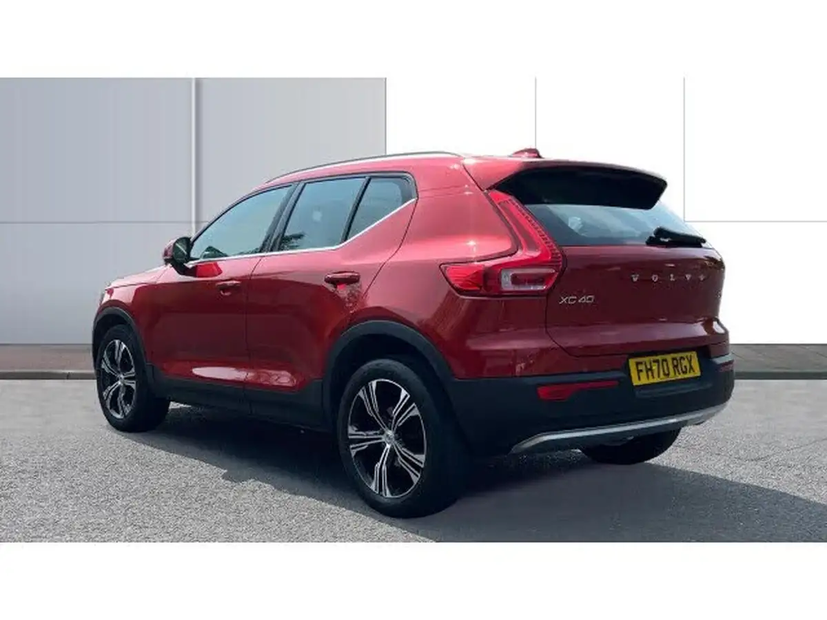 2021-volvo-xc40-15-t3-inscription-pro-163bhp-geartronic-big-1
