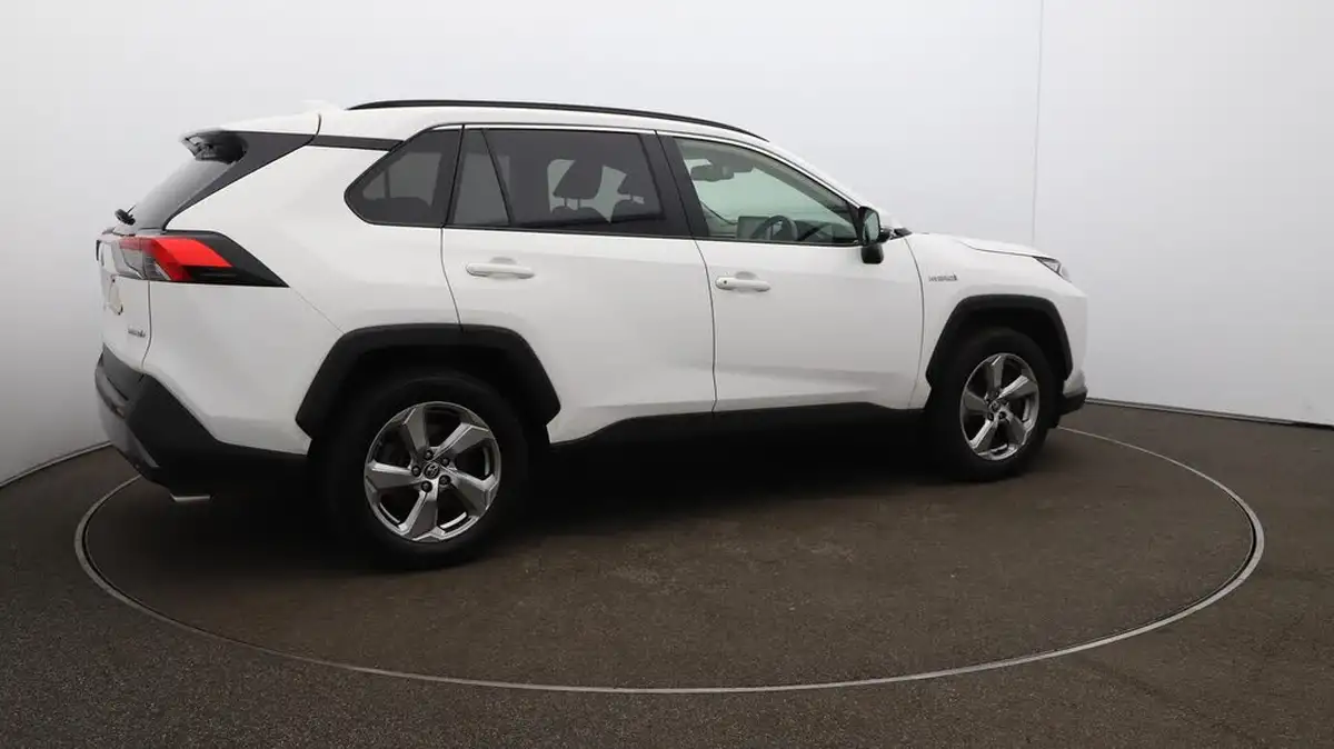 2021-toyota-rav4-25-vvt-i-design-215bhp-big-43