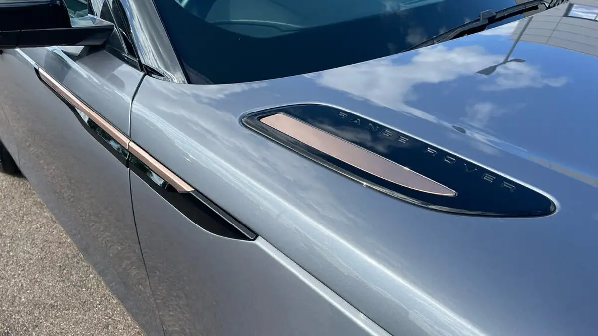 2021-land-rover-range-rover-velar-20-p400e-r-dynamic-hse-big-19