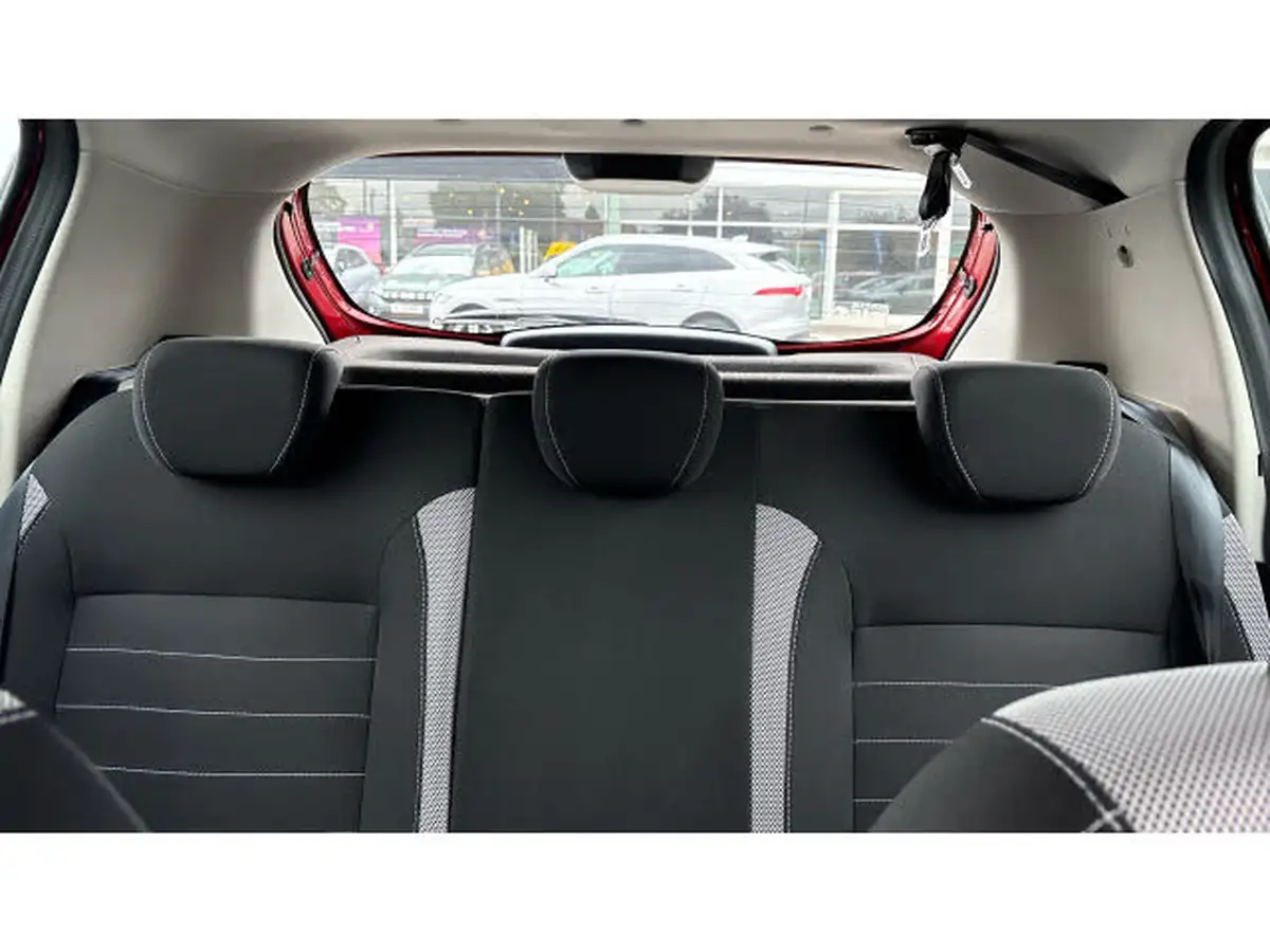 2018-dacia-sandero-stepway-15dci-laureate-big-14